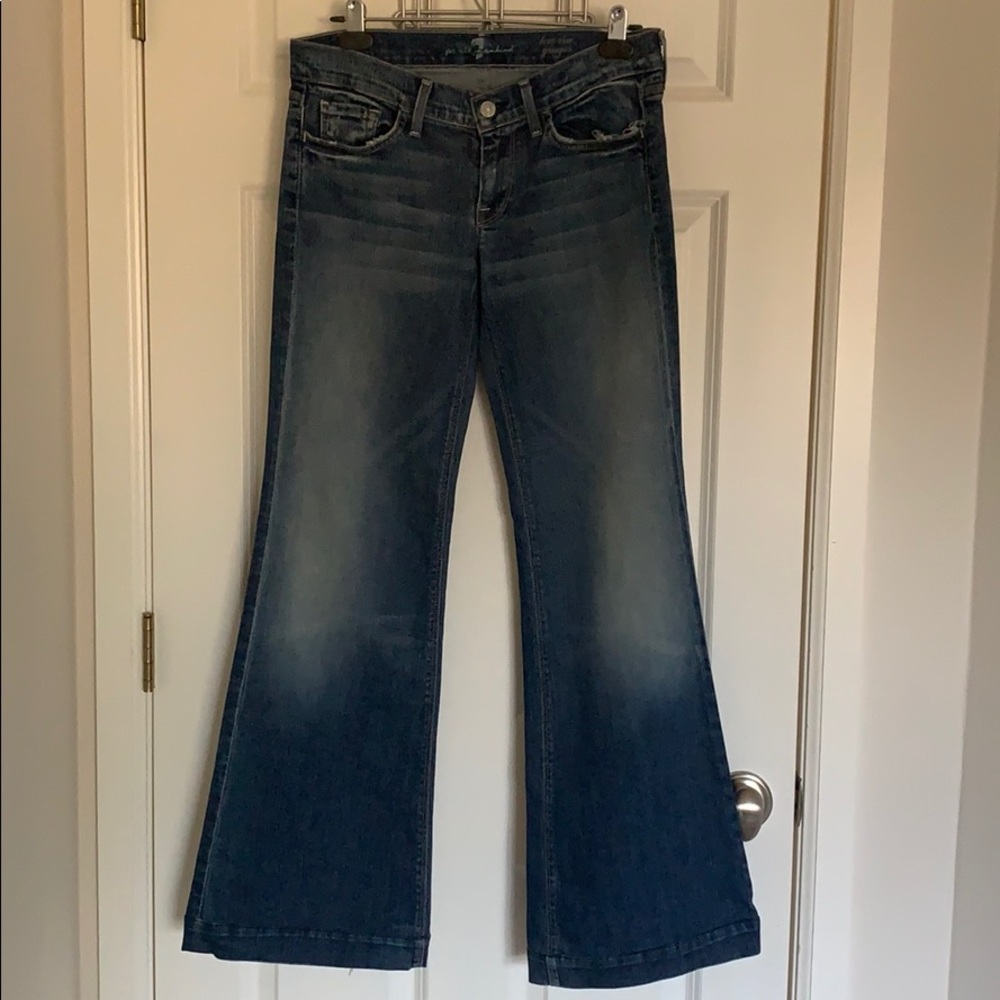 Hardly worn, 7 for all mankind Ginger low rise